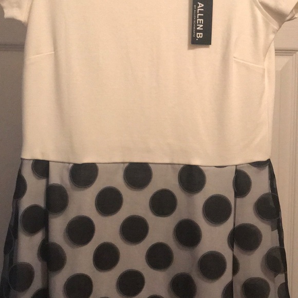 NWT: Allen B cream & black dot dress- size S - Picture 4 of 6